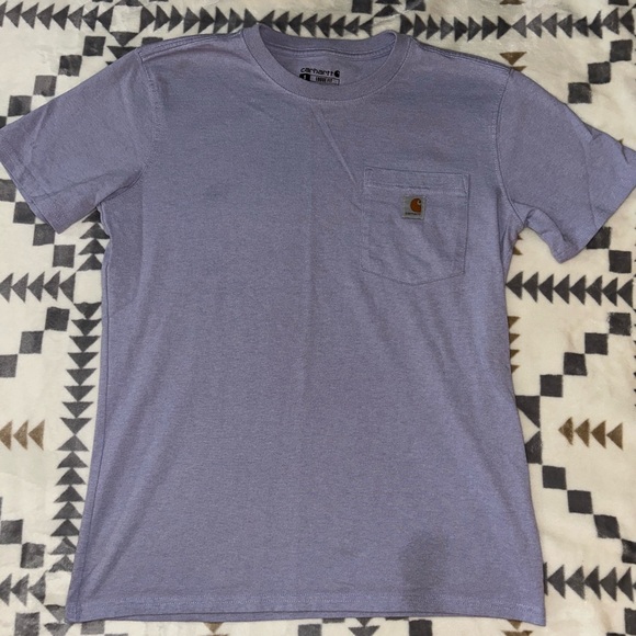 Carhartt Women’s Purple Pocket T-Shirt Loose Fit - Picture 3 of 4